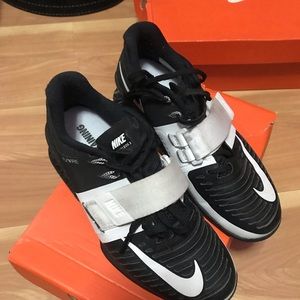 Nike Romaleos 3 Black and White Women's weightlifting powerlifting shoes